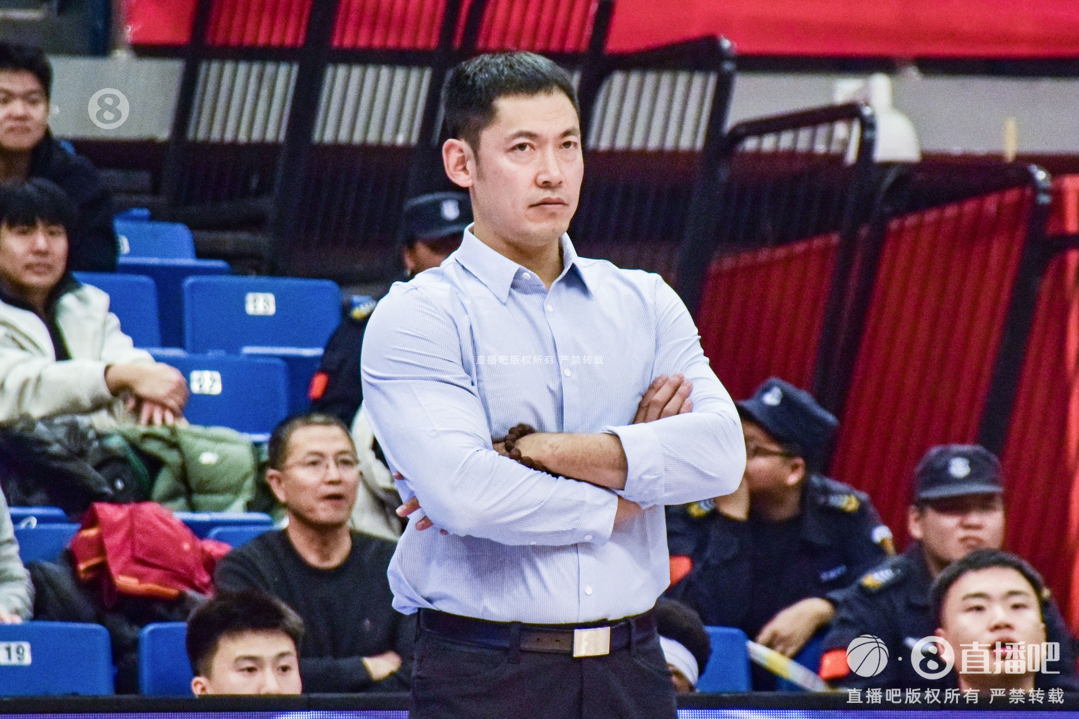 张庆鹏:要想赢得比赛 我们平时在训练中还要付出更多的努力